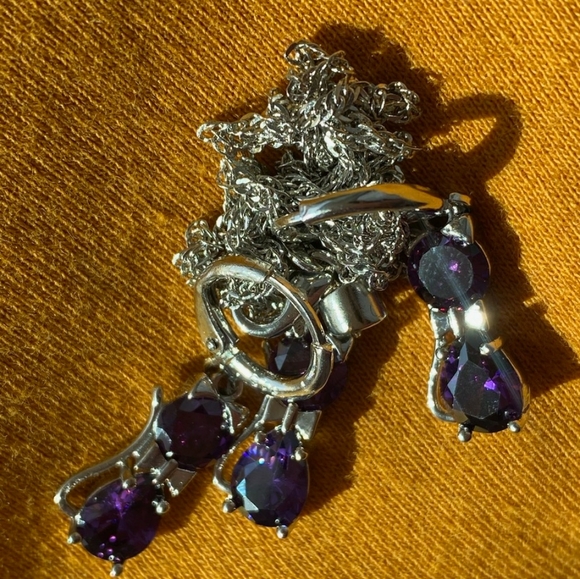 Sterling silver set necklace and earrings - Picture 3 of 5